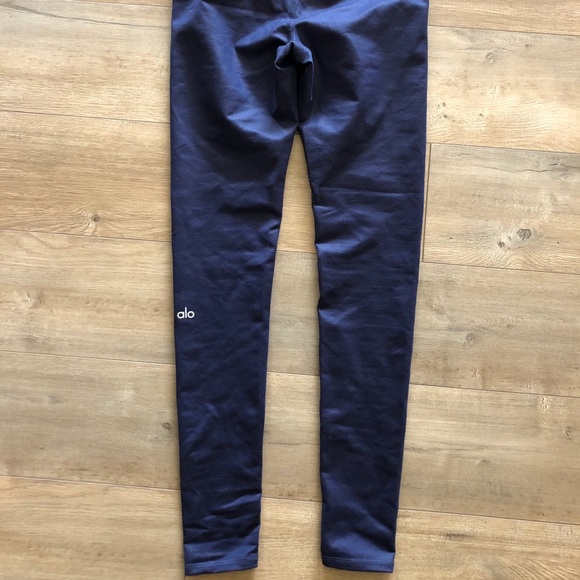 Alo Navy Blue High Waist Airbrush Legging - Picture 2 of 4